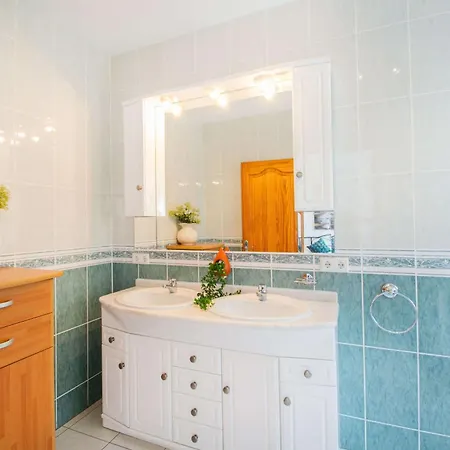 Villa Helios - Plusholidays *