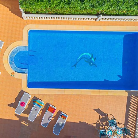 Helios - Plusholidays Villa