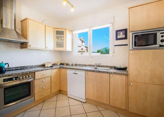 Helios - Plusholidays Calpe