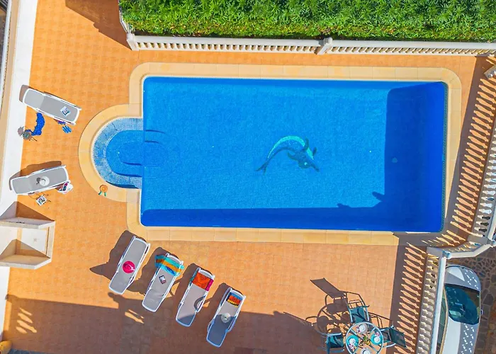 Helios - Plusholidays Villa