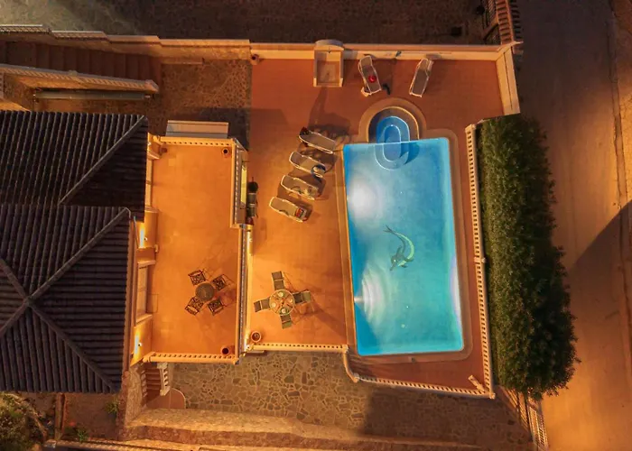 Helios - Plusholidays Villa *